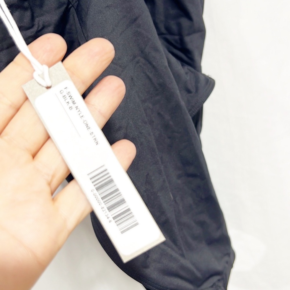 Everlane The String One Piece Swimsuit Black Size XL NWT - Picture 6 of 10